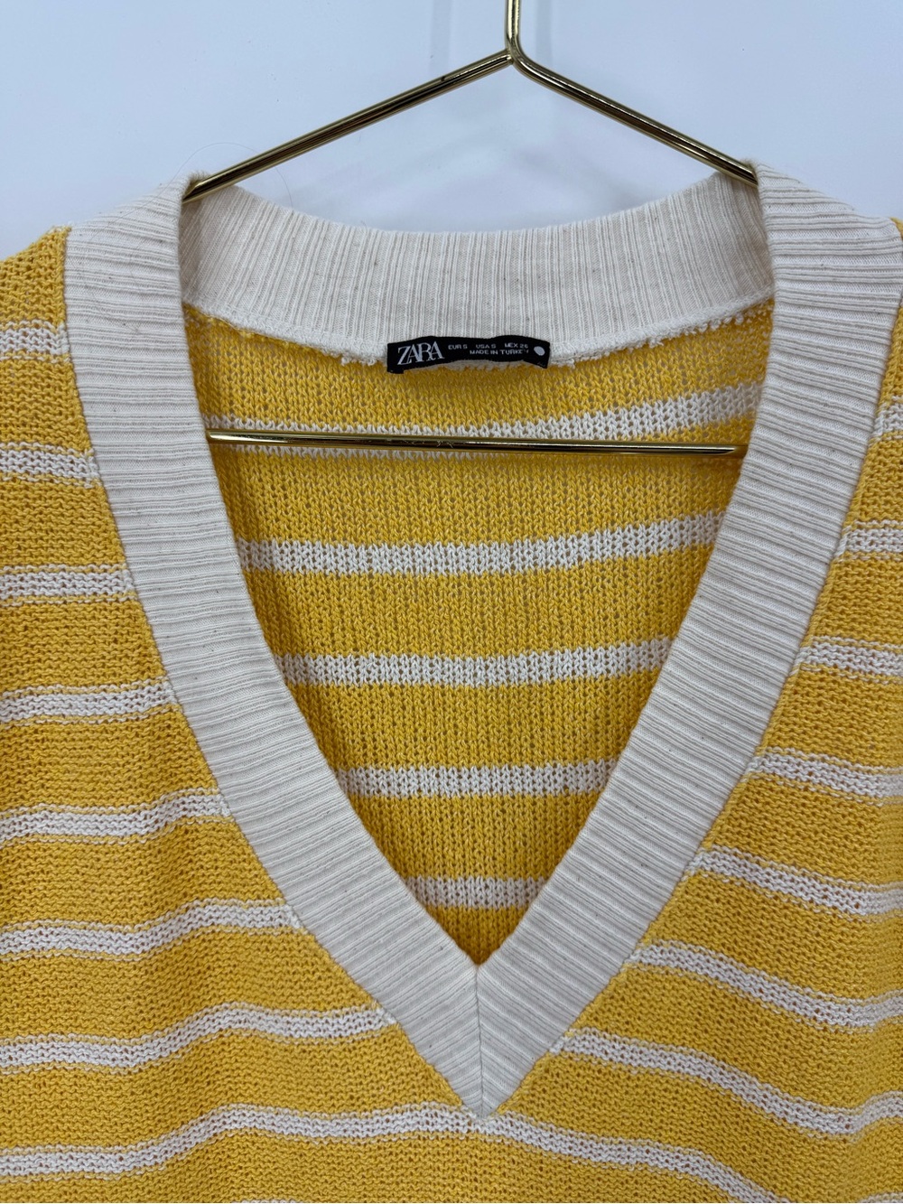 Zara Yellow and Cream Striped oversized, relaxed, fit V-Neck Sweater Vest S - Picture 2 of 10